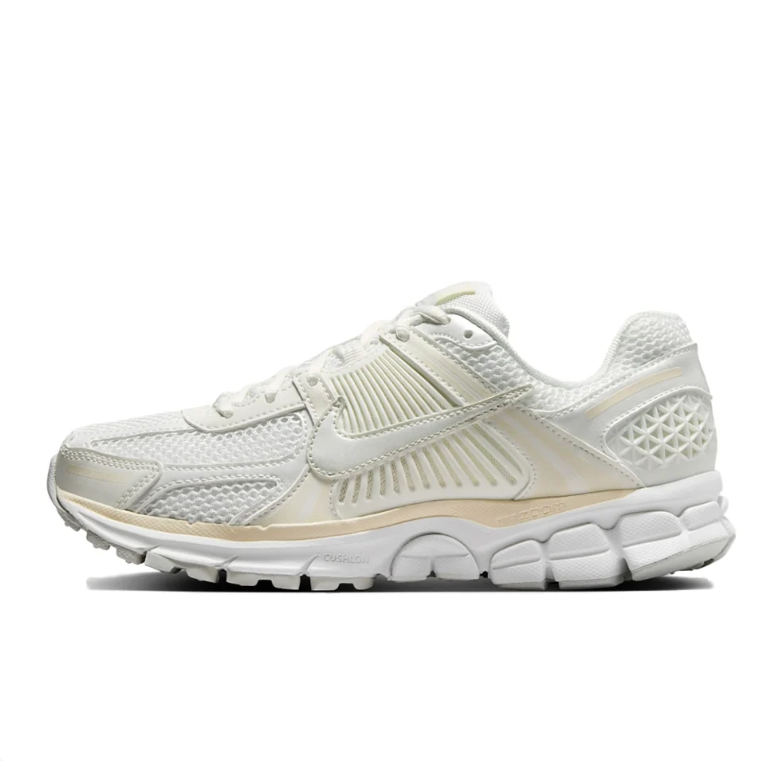 Nike White and Cream Mesh Low-Top Sneakers