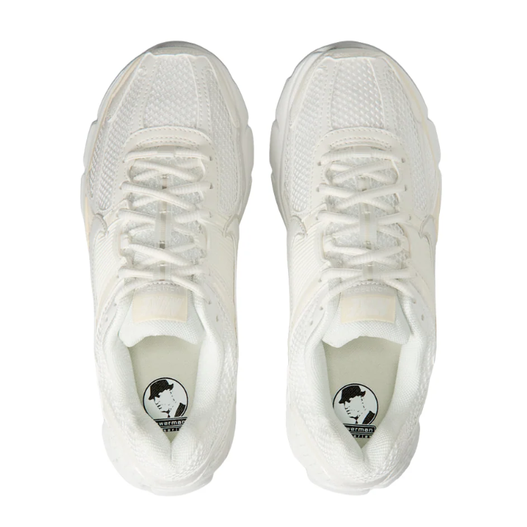 Nike White and Cream Mesh Low-Top Sneakers